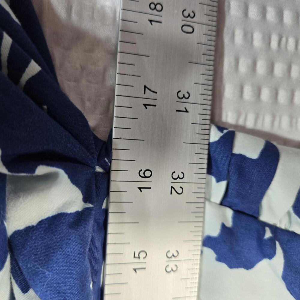 A&F Size Med P Blue White Floral Print Puff Sleeve Smocked Mini Dress Pockets - Picture 6 of 7